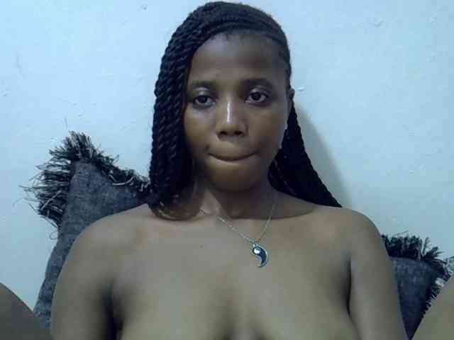 Hotmary01 webcam
