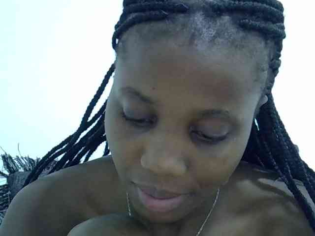 Hotmary01