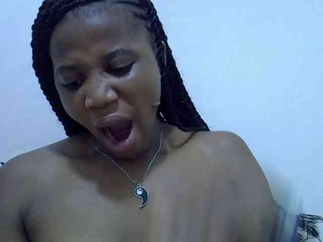 Hotmary01 webcam
