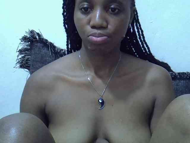 Hotmary01 webcam