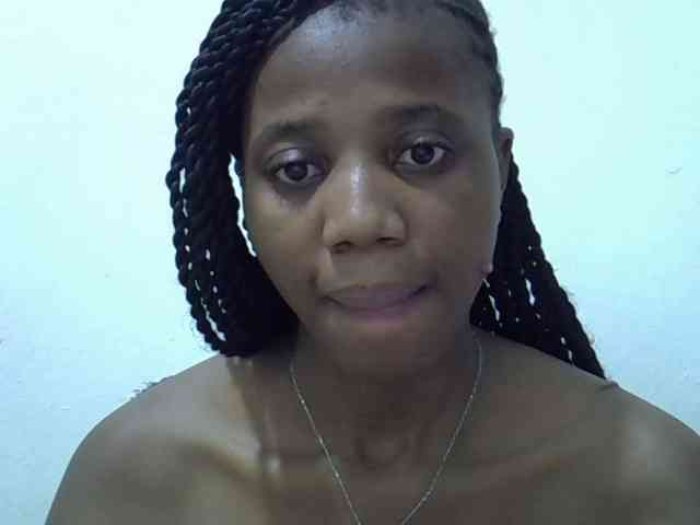 Hotmary01 webcam