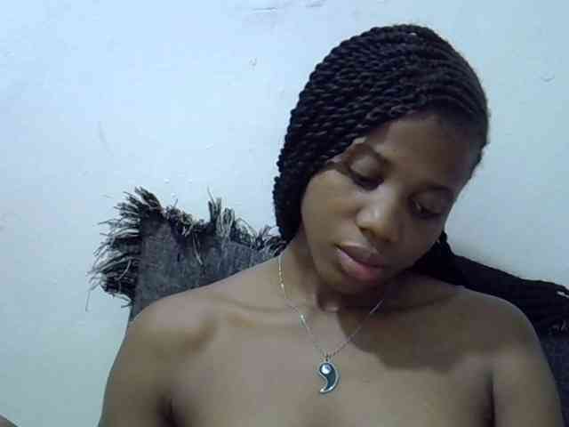 Hotmary01