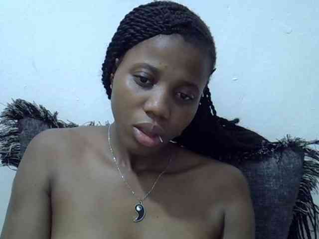 Hotmary01 webcam