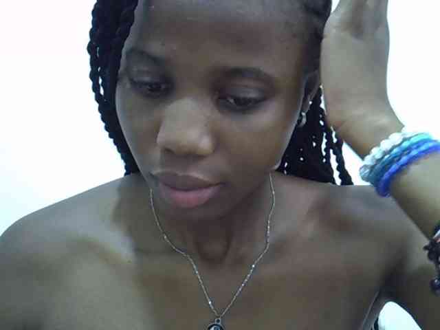 Hotmary01