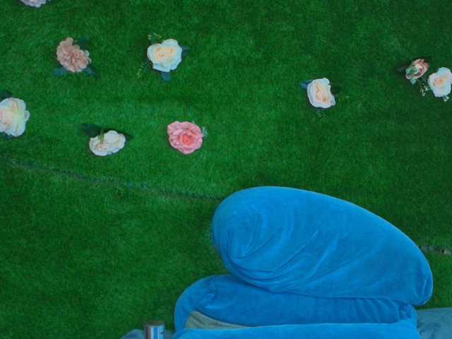 HugeTittiess