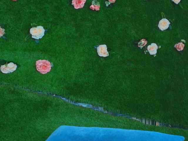 HugeTittiess webcam