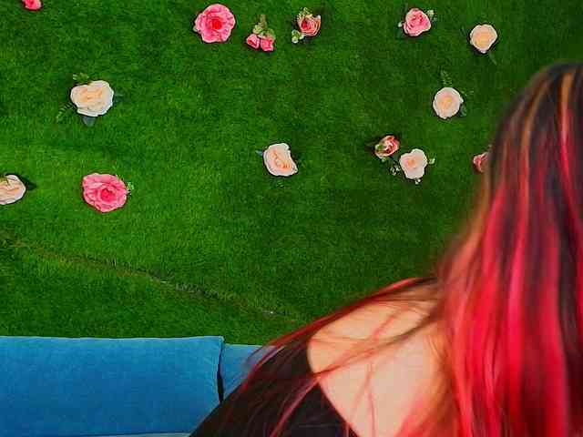 HugeTittiess webcam