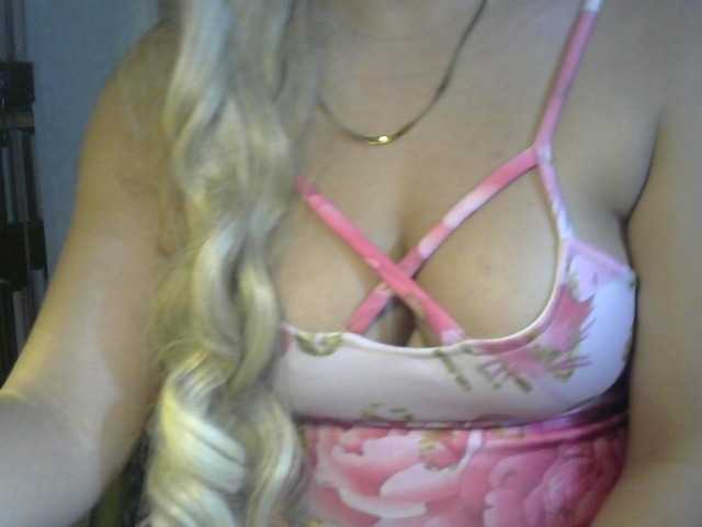 queensativa live cam on BongaCams