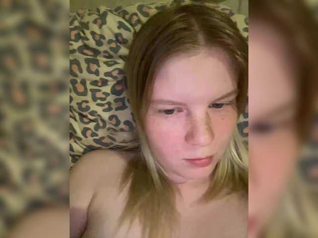 Amelia2004's BongaCams show and profile