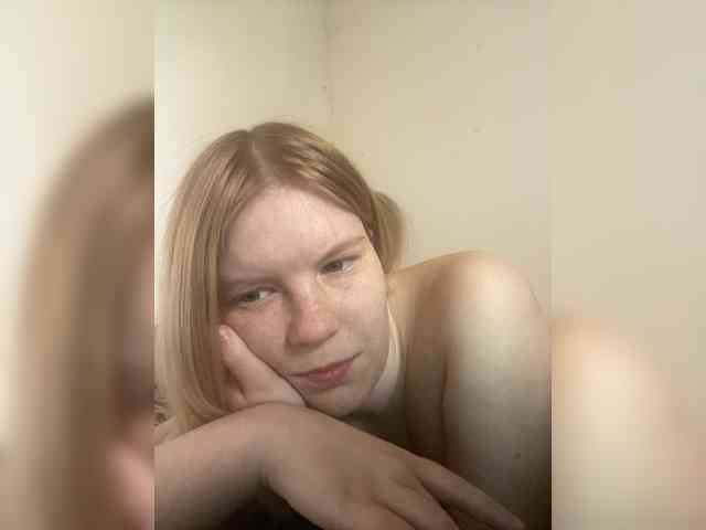 Amelia2004 webcam