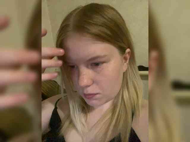 Amelia2004 webcam