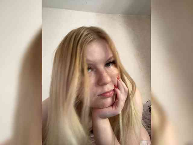 Amelia2004 webcam
