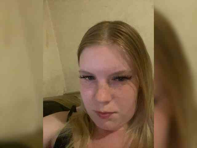Amelia2004 Live Webcam on BongaCams