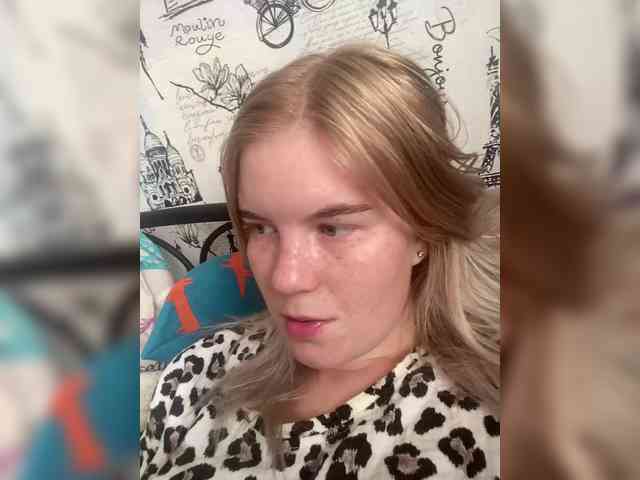 Amelia2004 webcam