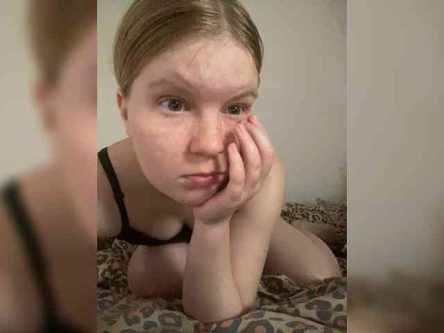 Amelia2004 webcam