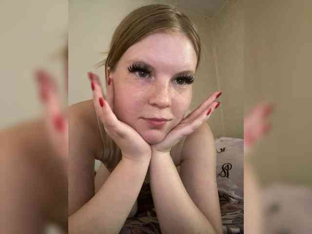 Amelia2004 webcam