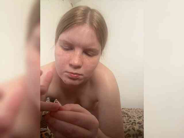 Amelia2004 webcam