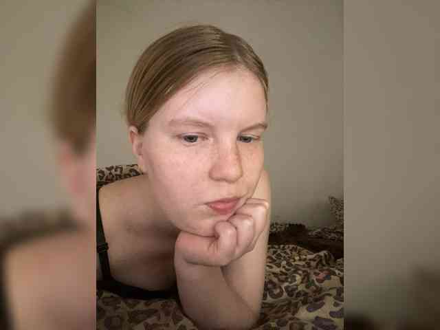 Amelia2004 webcam