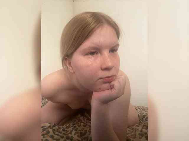 Amelia2004 webcam