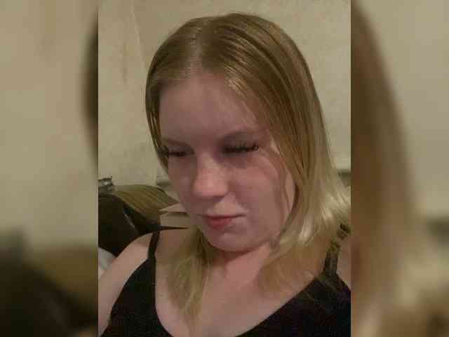 Amelia2004 webcam