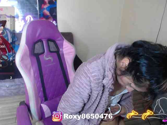 Roxy-roxxan Live Webcam on BongaCams