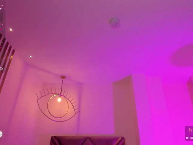 CorinneRusso live cam on BongaCams