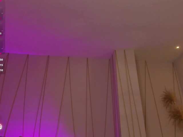 CorinneRusso live cam on BongaCams