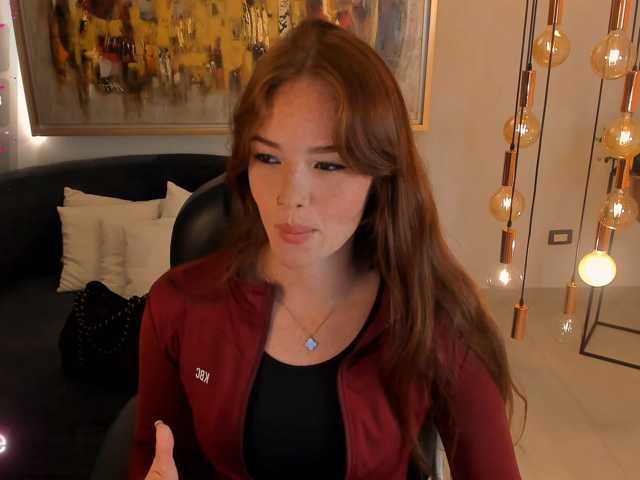CorinneRusso live cam on BongaCams