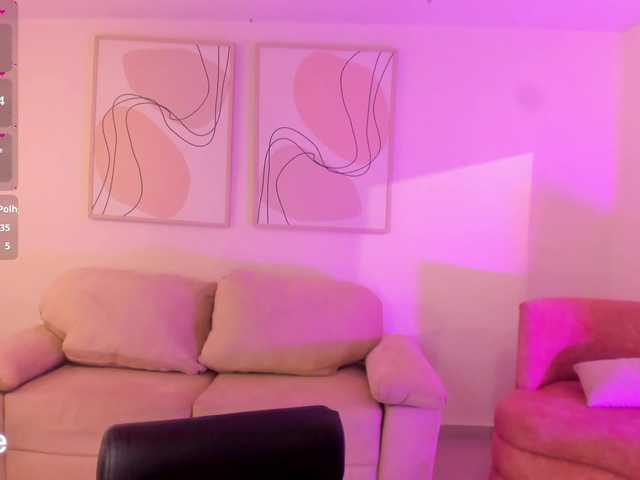 CorinneRusso live cam on BongaCams