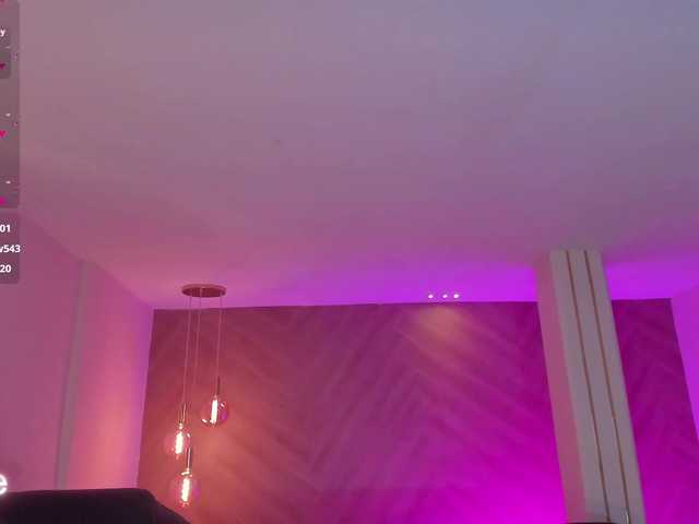 CorinneRusso's BongaCams show and profile