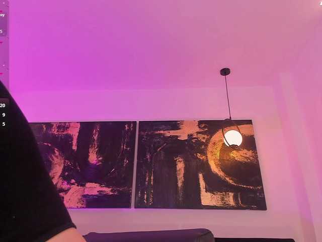 CorinneRusso live webcam show