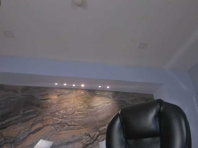 CorinneRusso live cam on BongaCams