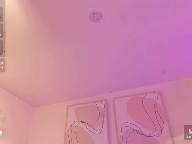 CorinneRusso live cam on BongaCams