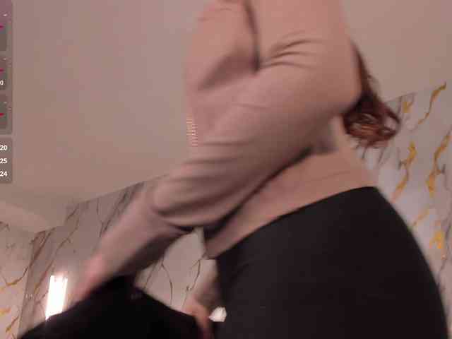 CorinneRusso Live Webcam on BongaCams