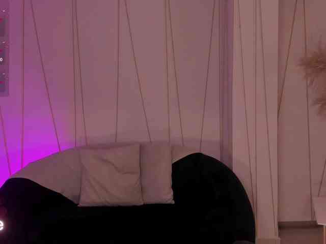 CorinneRusso webcam