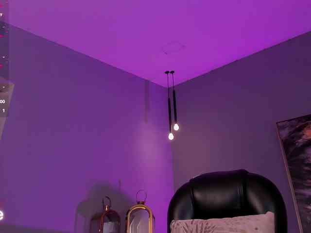 CorinneRusso webcam