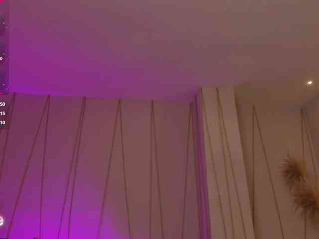 CorinneRusso webcam