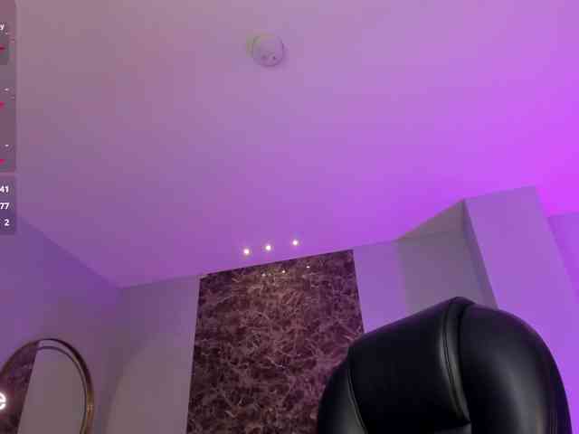 CorinneRusso webcam