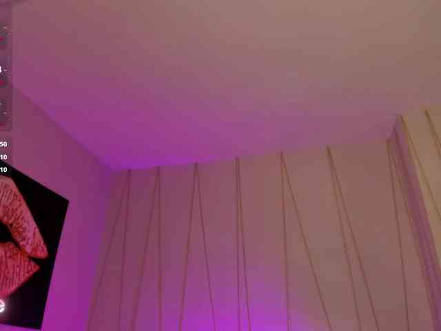 CorinneRusso webcam