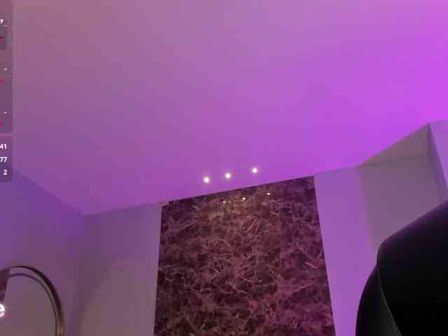 CorinneRusso webcam