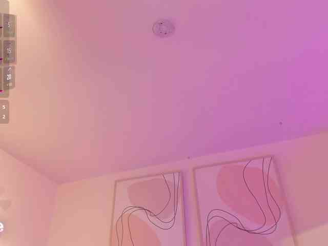 CorinneRusso webcam