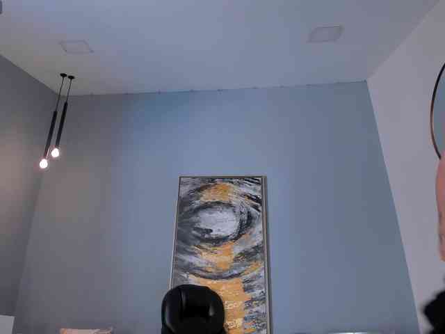 CorinneRusso webcam