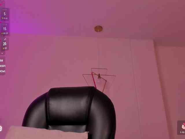 CorinneRusso webcam