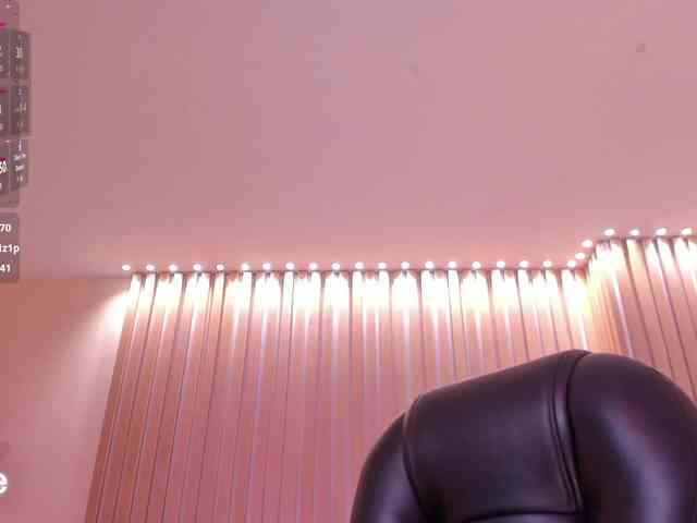 CorinneRusso webcam