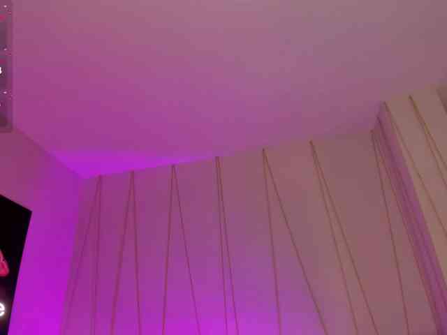 CorinneRusso webcam