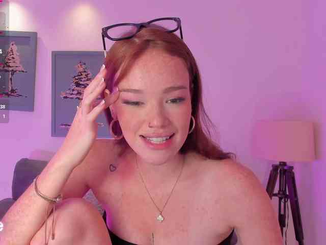 CorinneRusso webcam