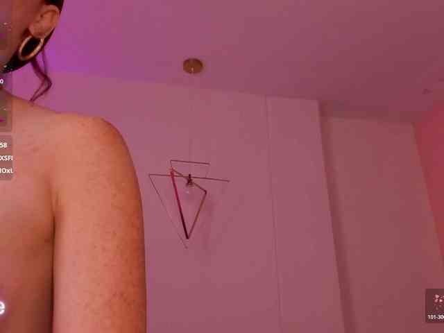 CorinneRusso webcam