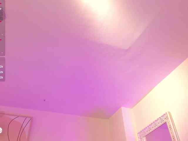 CorinneRusso webcam