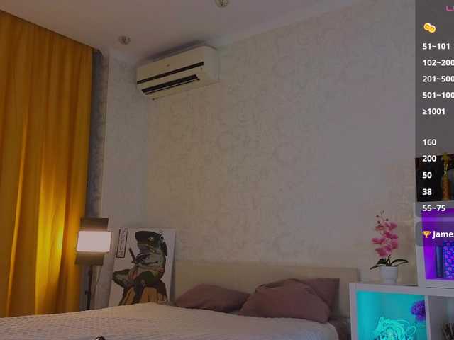 RenaWong live webcam show