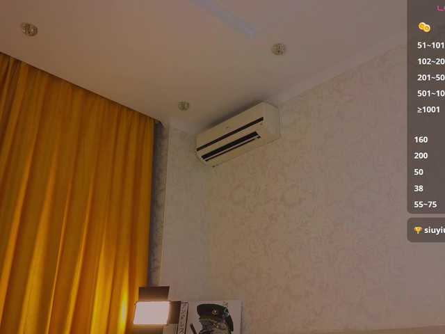RenaWong live cam on BongaCams
